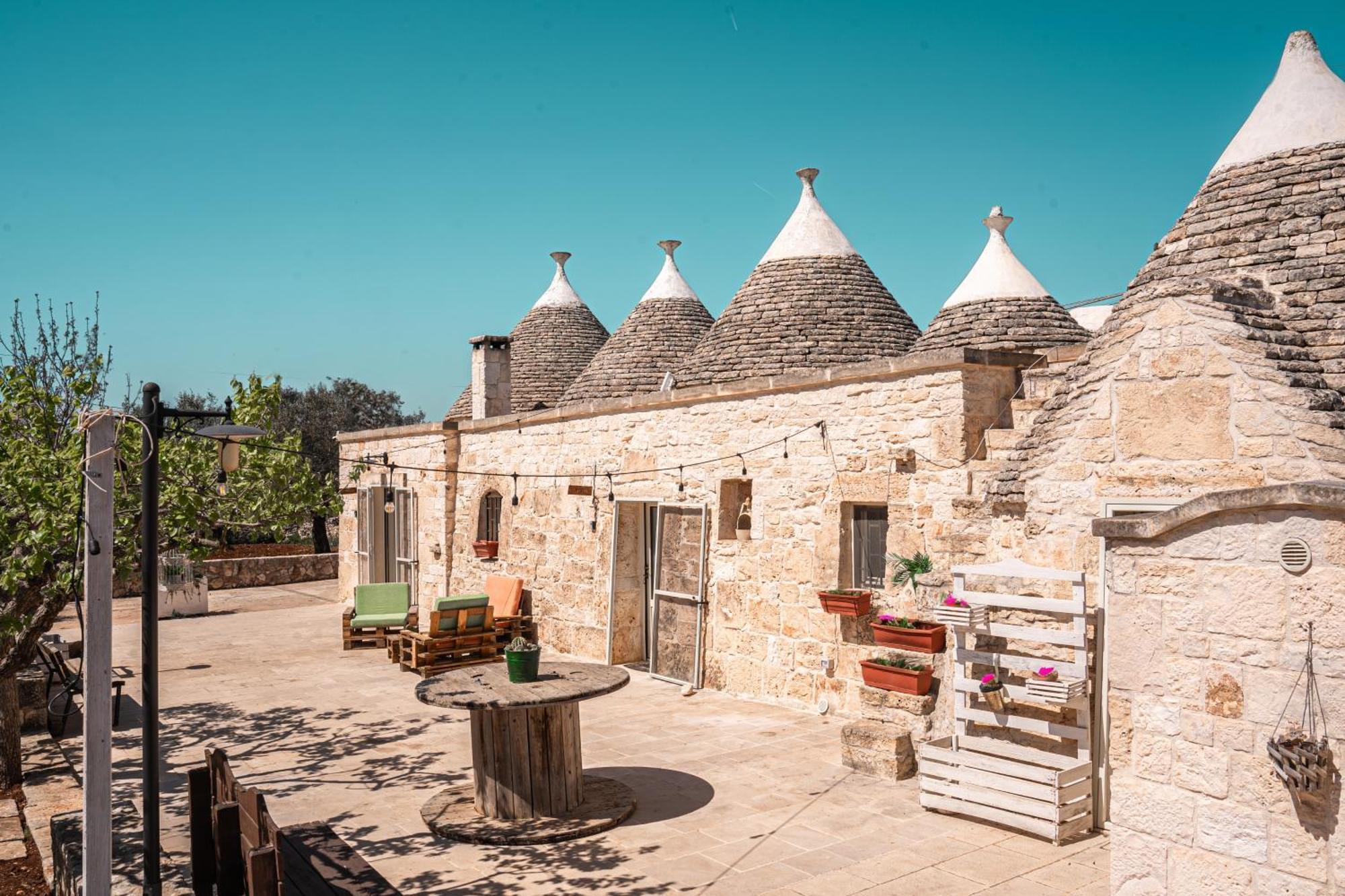 Trulli Beauty Pinnacolo Locorotondo Exterior photo